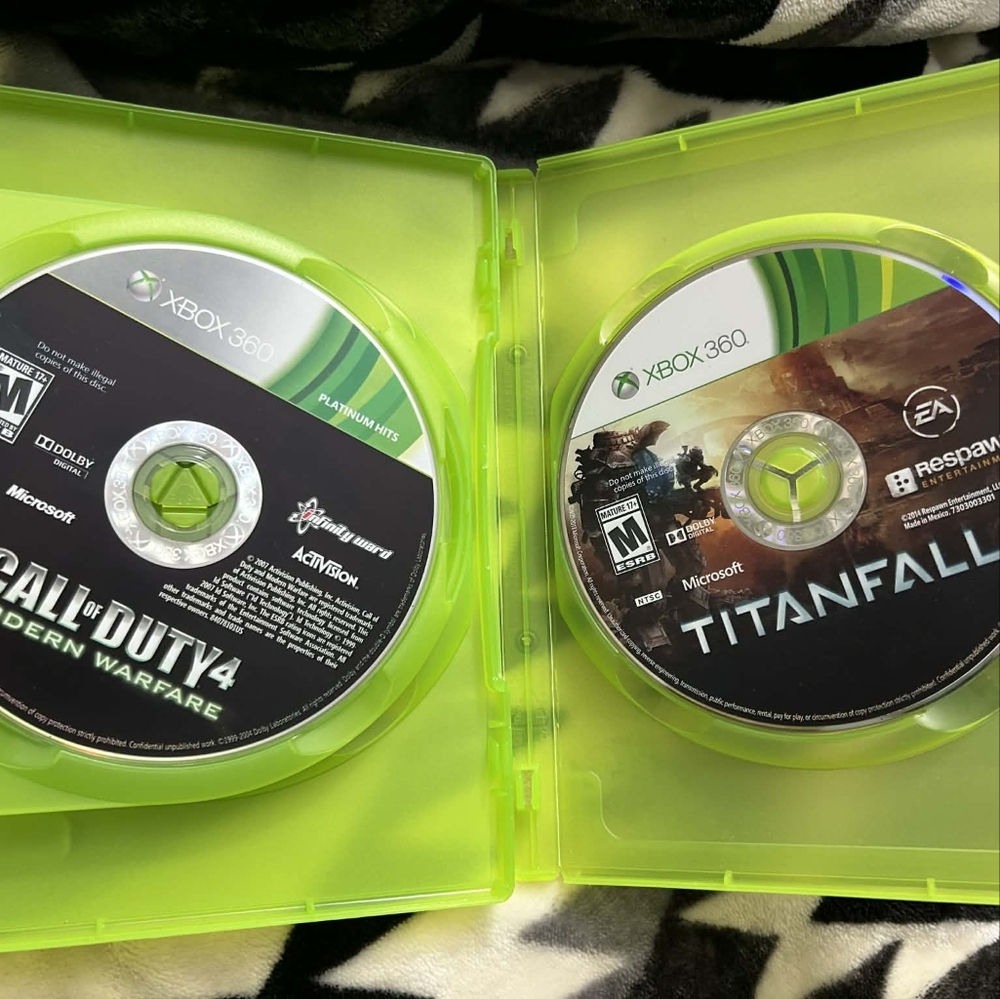 Xbox 360 Titanfall and Call of Duty 4 Game Bundle